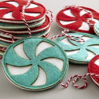 Holiday Cookies & Cocktail Ideas from Ecopartytime Pinwheel Felt Christmas Decorations